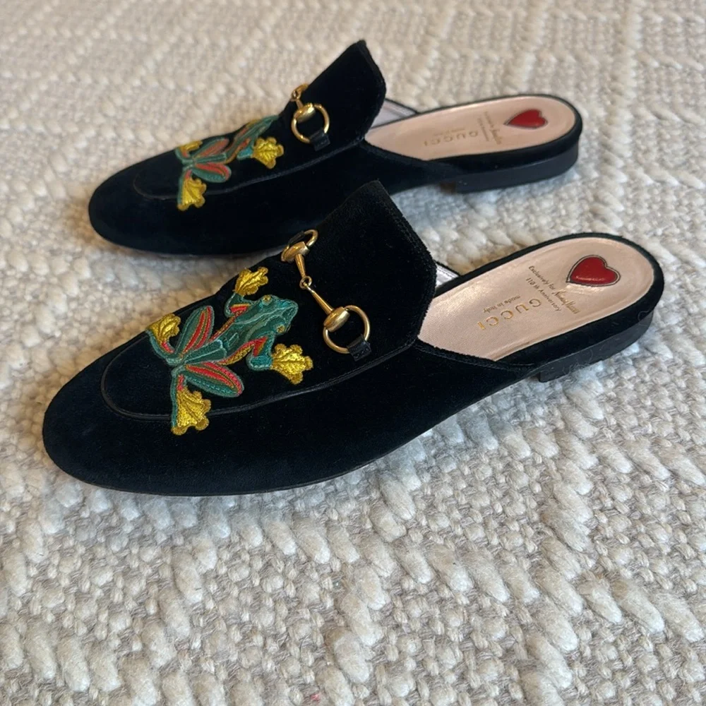Gucci - Horsebit Supreme GG Slippers - Black Velvet w/Green Frog - Size: EU 40 - Picture 3 of 6